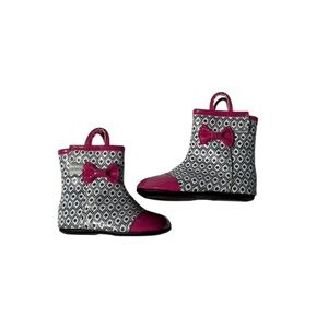 Robeez Baby Boots – Polka Dot with Pink Accents – Size 3-6 Months (US 2)